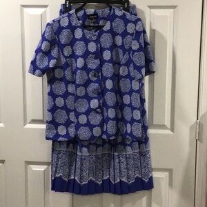 Leslie Fay Blue and White Skirt Set